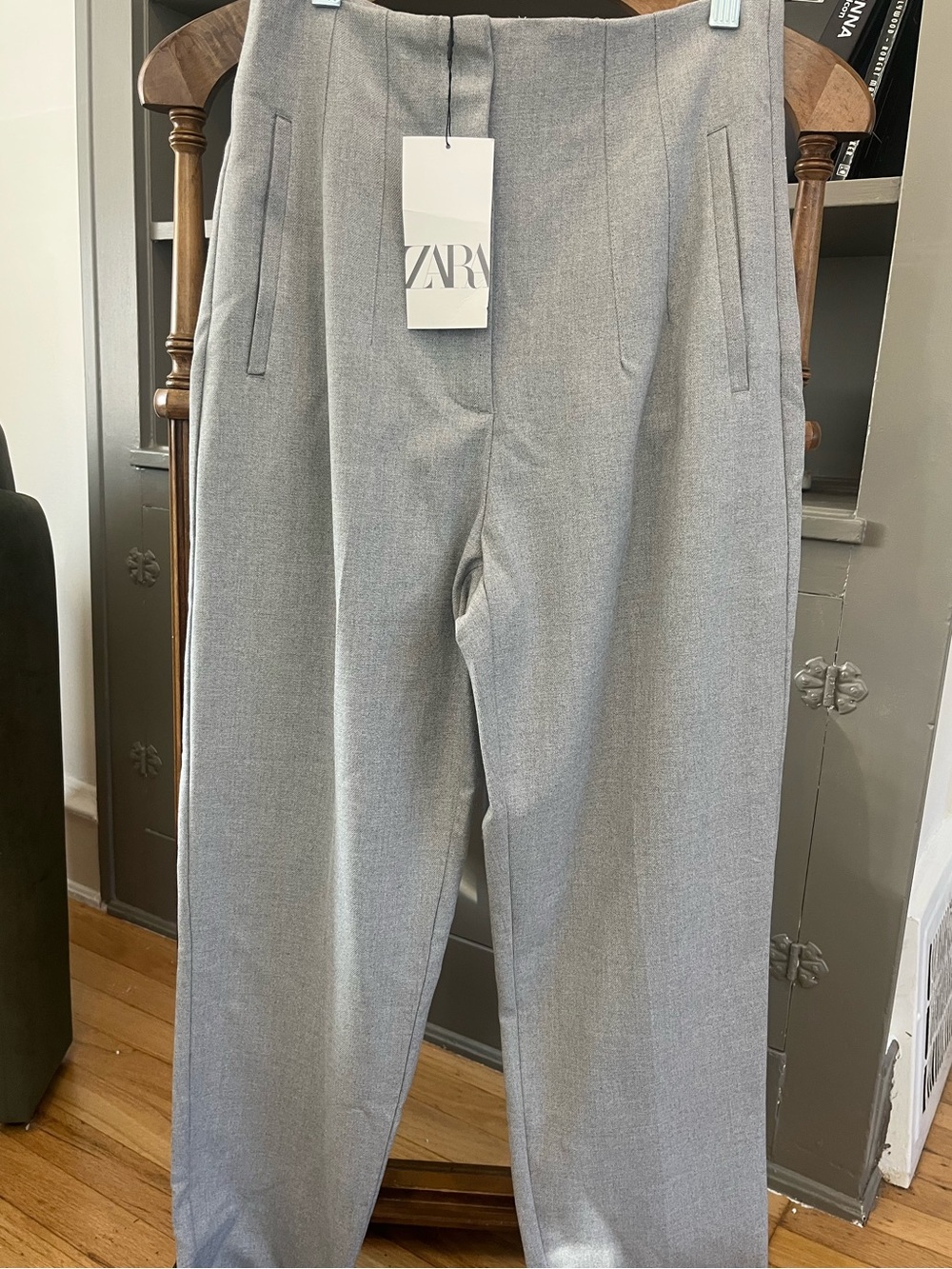 ZARA Women’s Light Gray Dress Pants